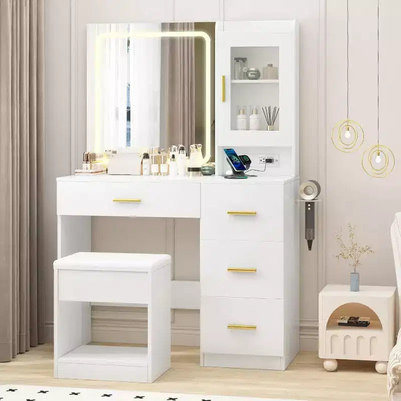 Coiffeuse avec miroir réglable