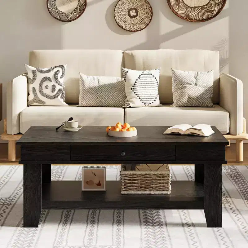 Table basse rustique en noyer