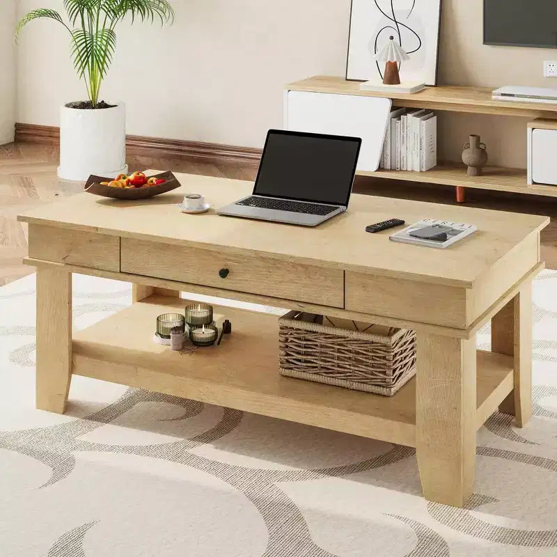 Table basse rustique en noyer