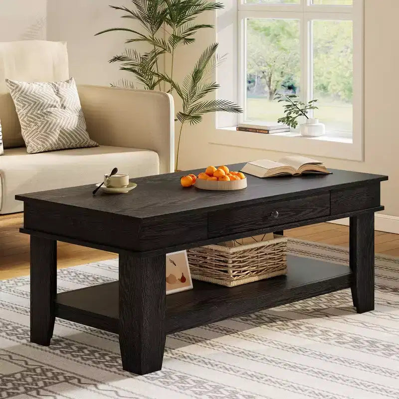 Table basse rustique en noyer