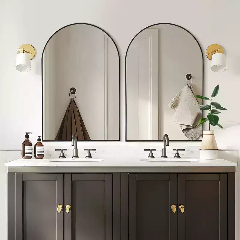 Miroir de courtoisie moderne en arc