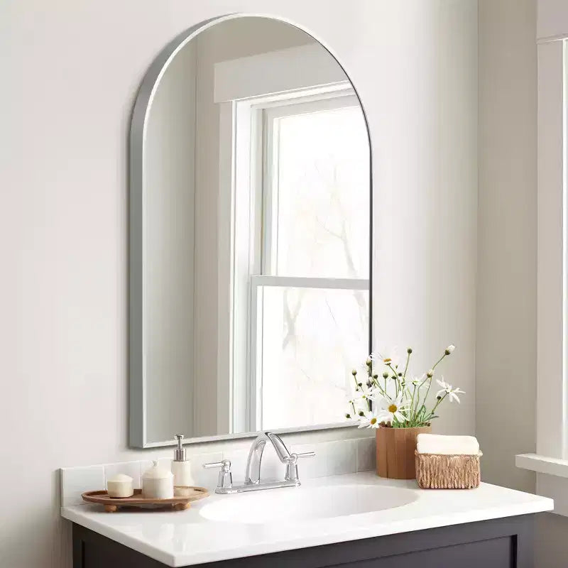 Miroir de courtoisie moderne en arc