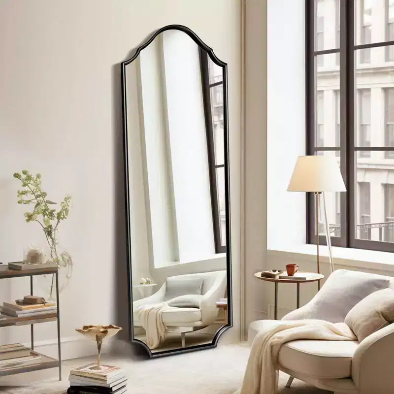 Miroir sur pied en métal avec arche