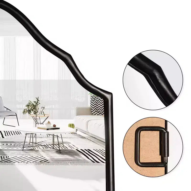 Miroir sur pied en métal avec arche