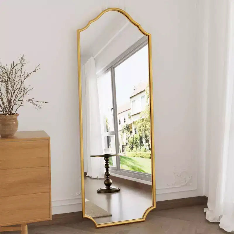 Miroir sur pied en métal avec arche